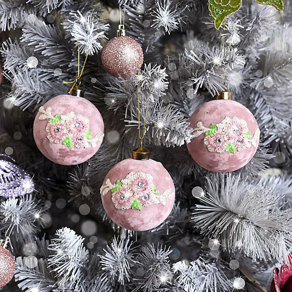 Melody Maison Set of 3 Round Blush Pink Velvet Applique Flower Diamante Christmas Baubles - 8cm