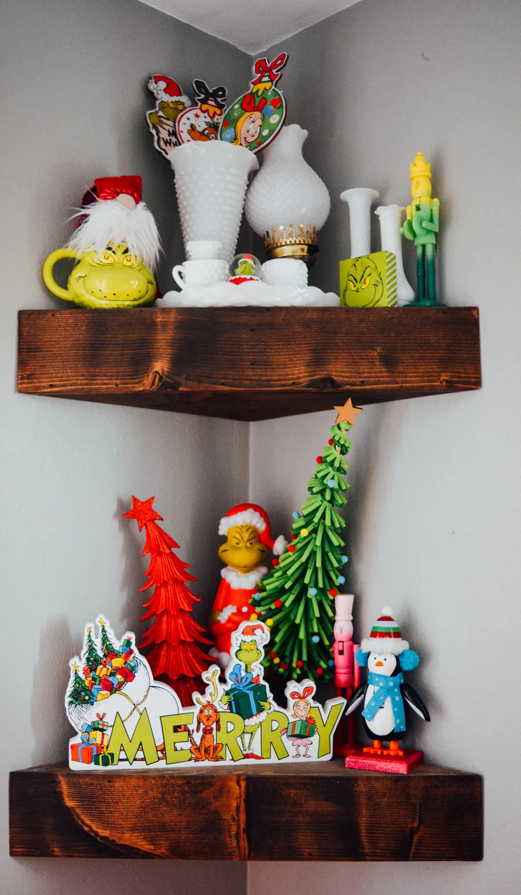 Merry Grinchmas Bedroom 2022