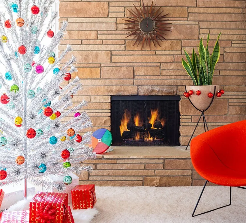 Mid Century Modern Aluminum Pink Christmas Tree All About Aluminum  Christmas Trees Atomic Ranch