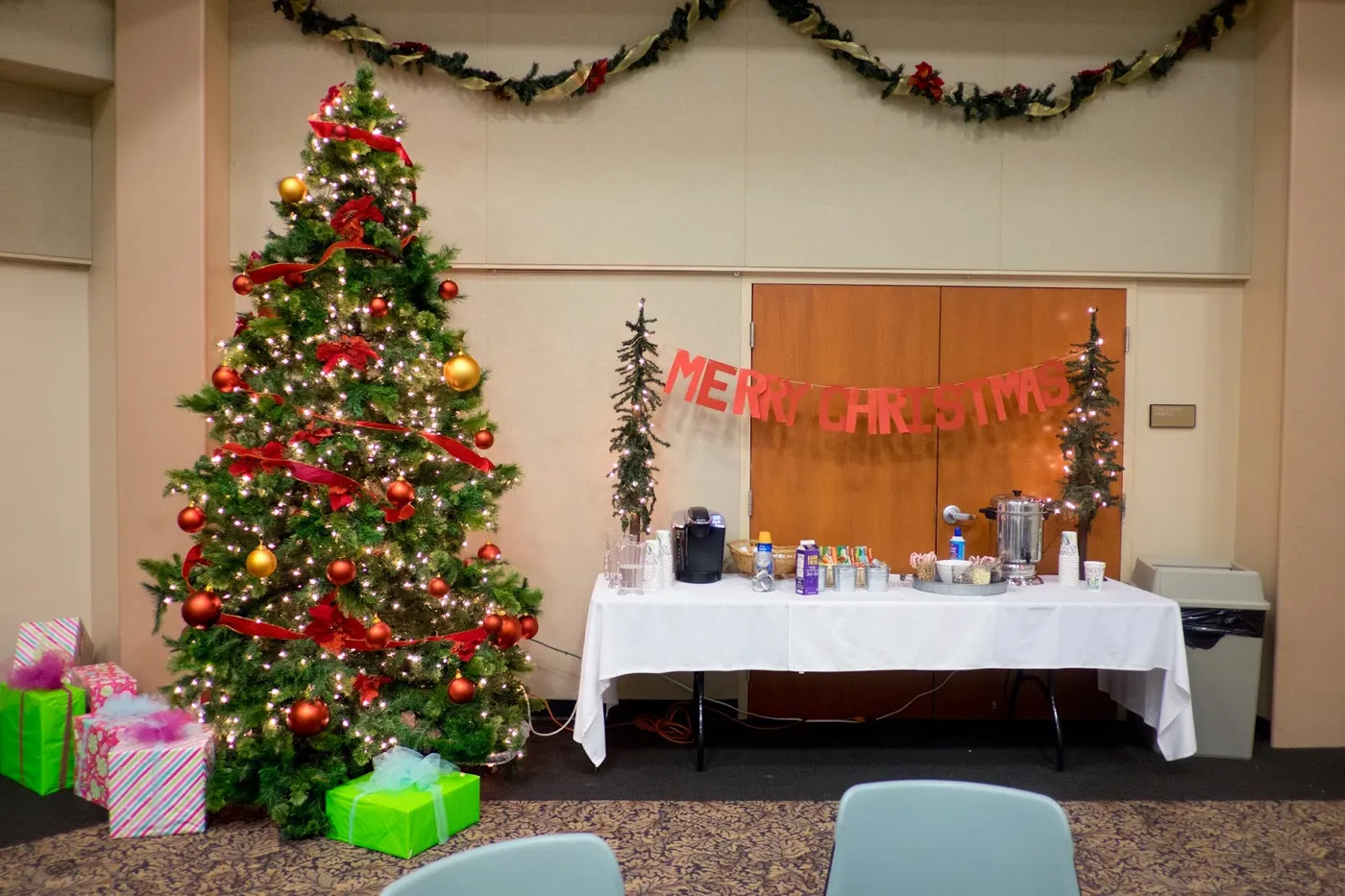 Moms Group Christmas Party — Domestic Fashionista