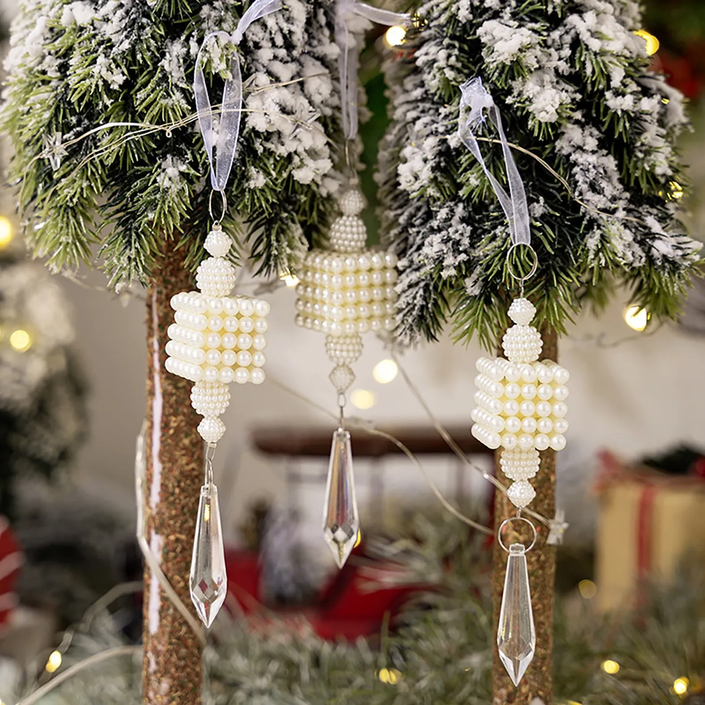 Musbetu Faux Pearl Christmas Tree Ornaments Winter Faux Pearl Beaded  Christmas Hanging Decoration with Faux Crystal Drop Pendant for Home  Wedding Holiday Decor - Walmart.ca