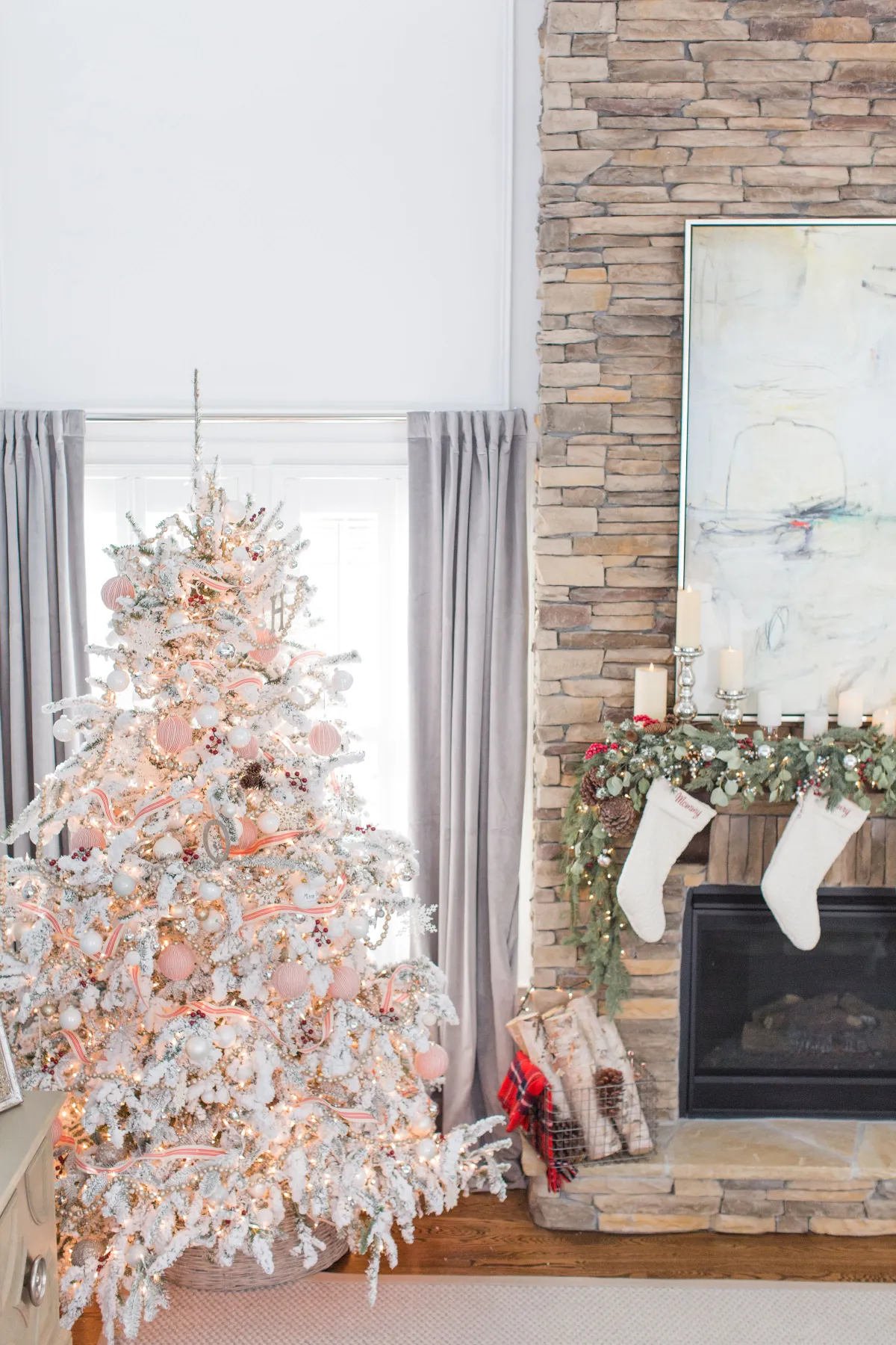 My Holiday Home Tour - Lindsey Regan Thorne