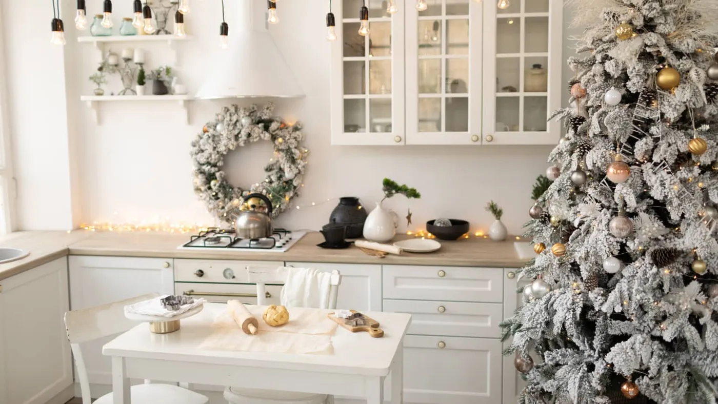 My Mom's Simmer Pot Recipe Smells like Christmas | Apartment Therapy