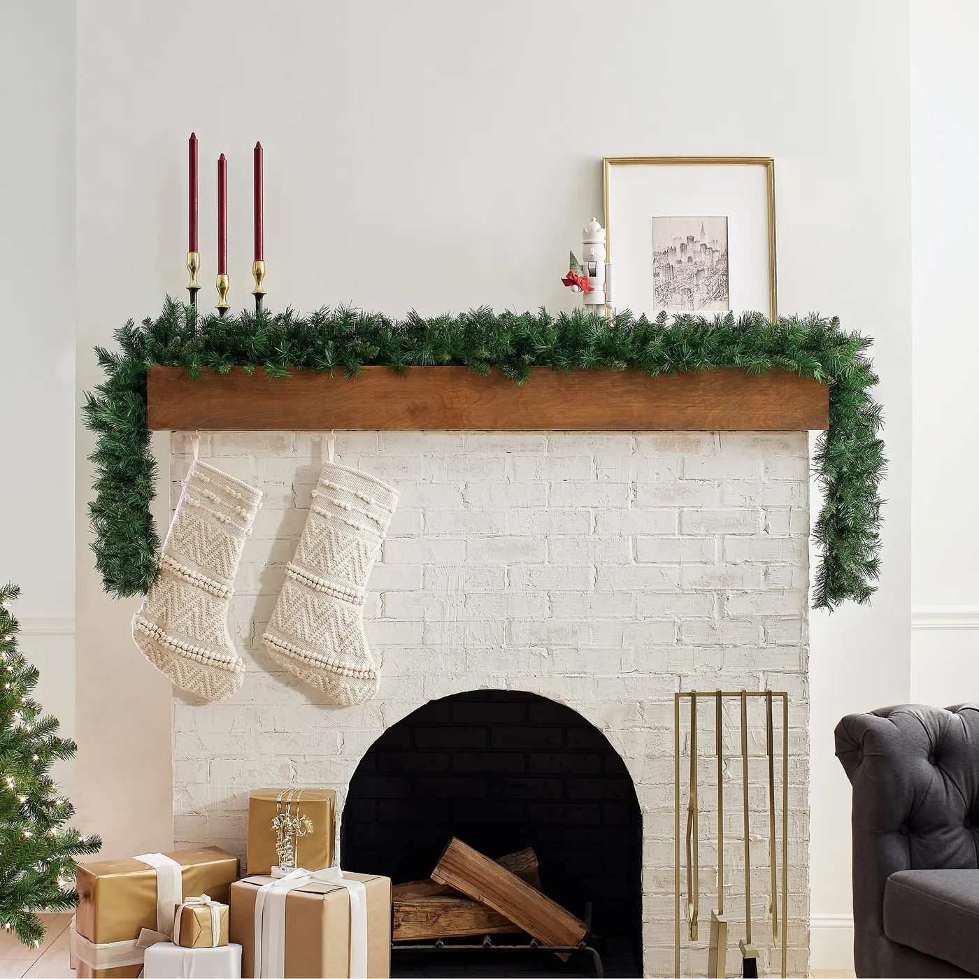 National Tree Company 9 ft. Winchester Pine Garland - Green