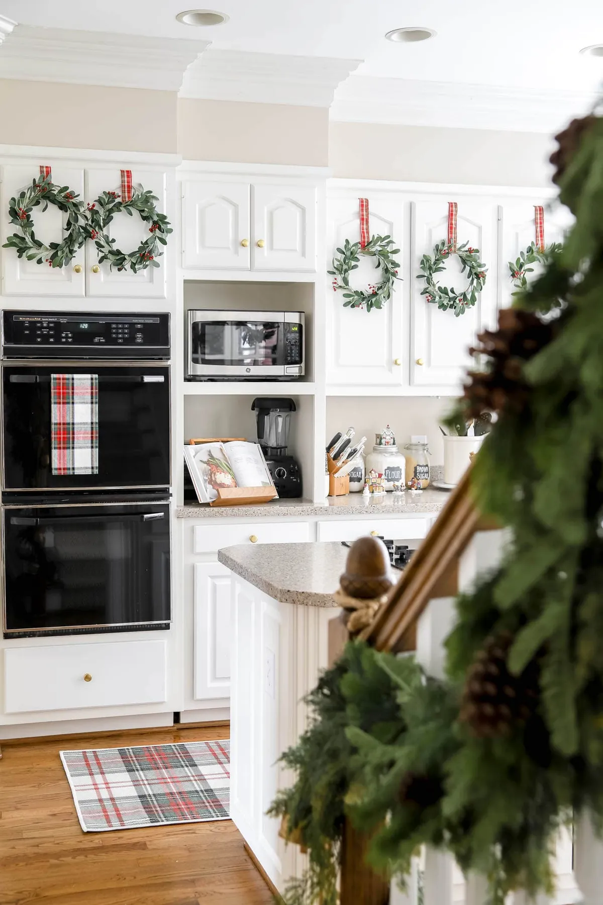 NATIVITY SCENES, KITCHEN WREATHS, CLASSIC CHRISTMAS COOKIES & CHRISTMAS  DECORATING IDEAS! - CITRINELIVING