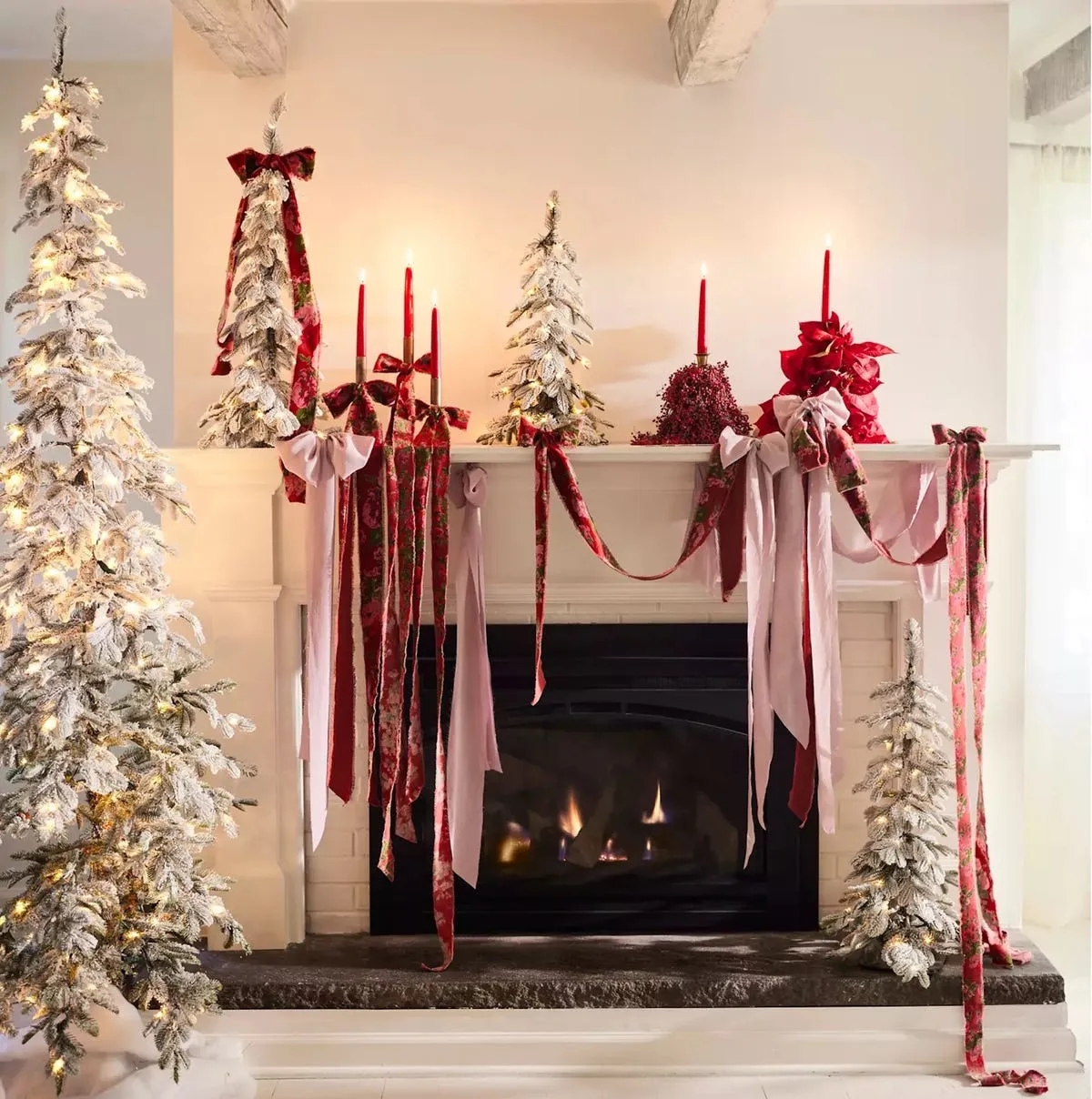 New Anthropologie Knit Tabletop Tree Decor Christmas Decoration Pink 17”