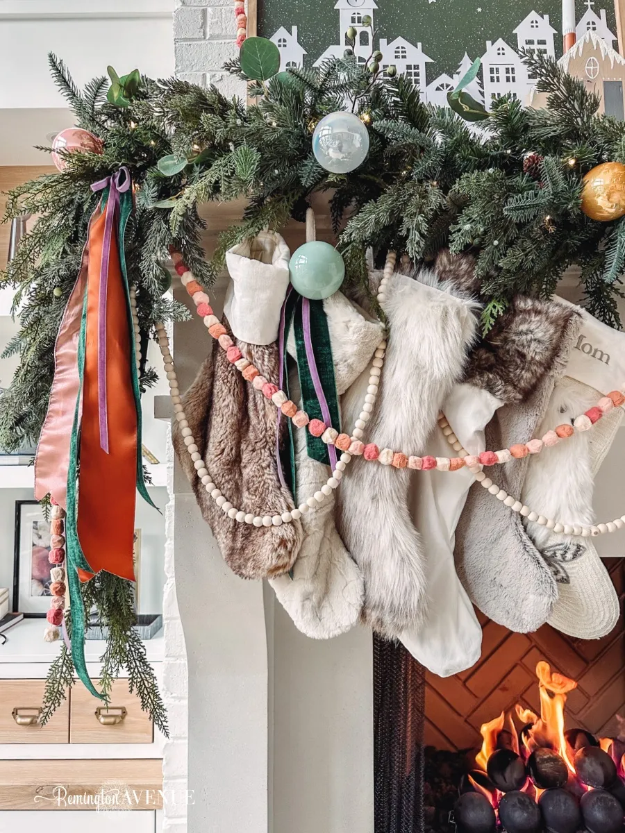 Nostalgic Elegant Christmas Mantel - Remington Avenue