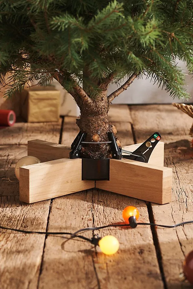 Oak + Steel Foot Pedal Christmas Tree Stand | Terrain