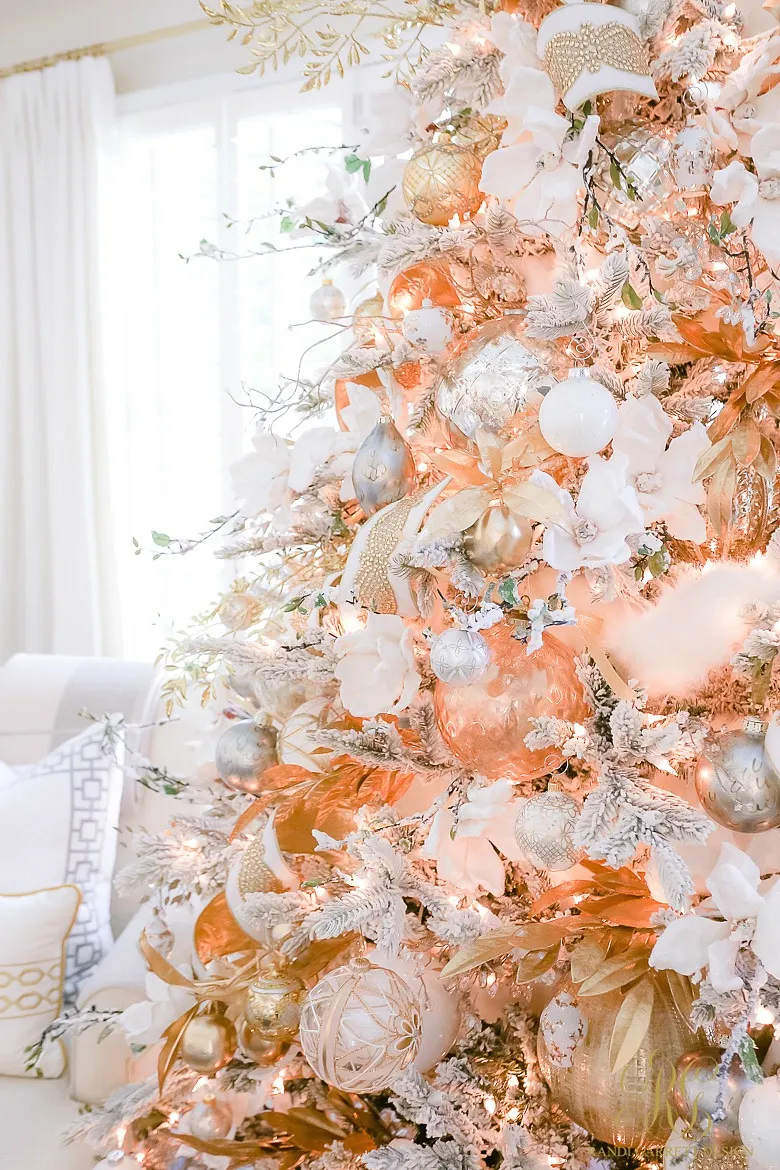 Oh Holy Night Christmas Home Tour - Randi Garrett Design
