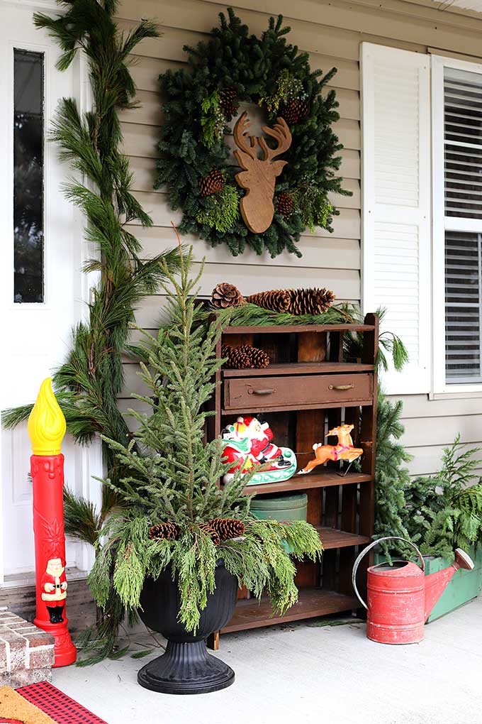 Old Discount Fashioned Christmas Yard Decorations + 50 Best 2026 Outdoor Decoration Ideas