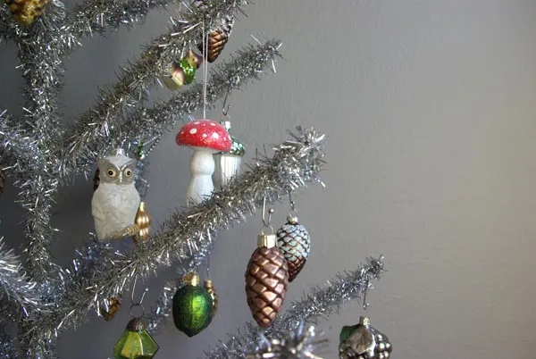 Oleander and Palm: Vintage Style Tinsel Tree