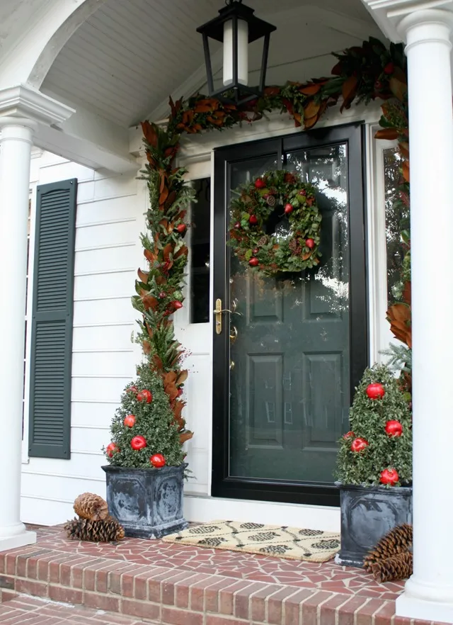 Our Colonial Christmas Front Door