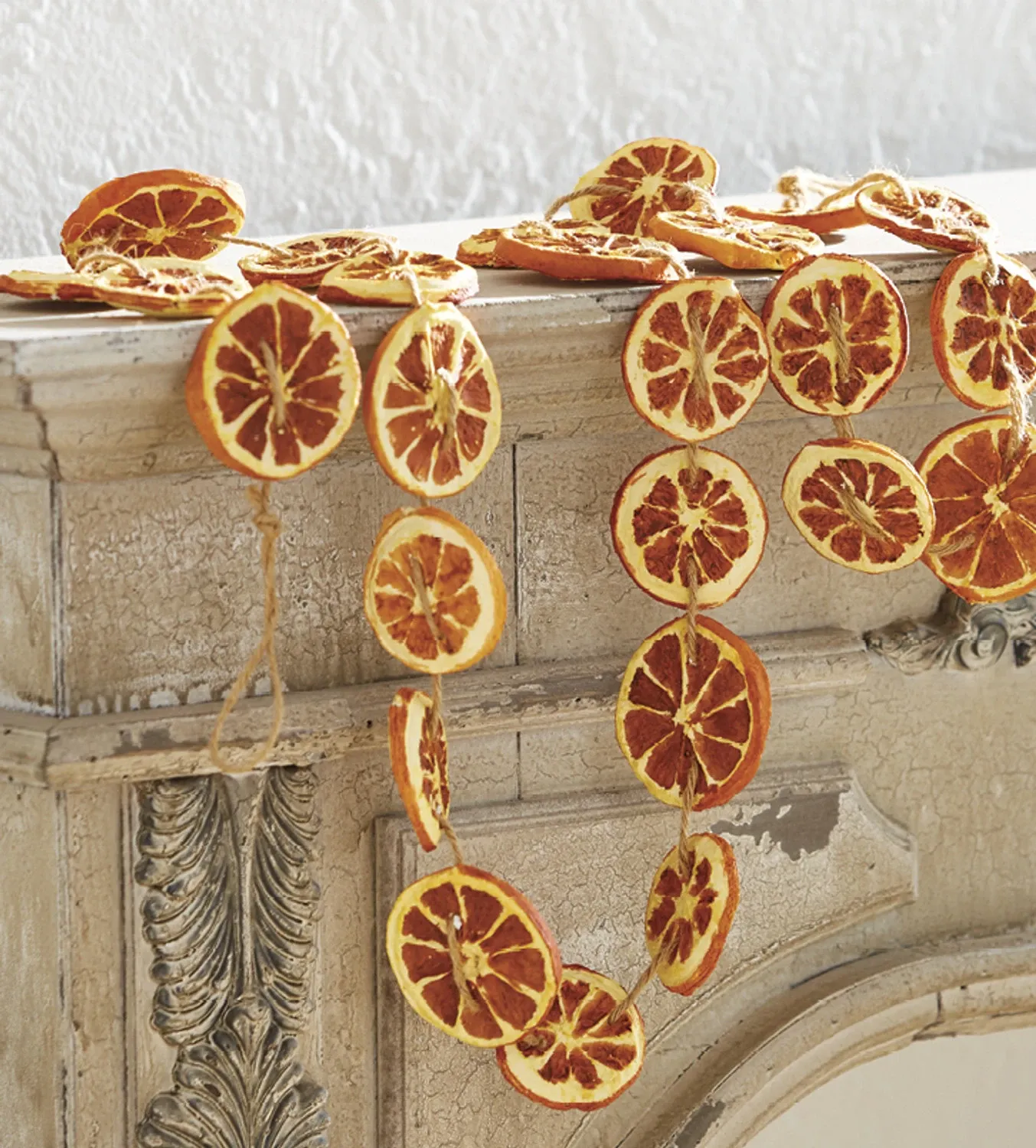 our hign quality material Raz 5.5' Orange Slice Christmas Tree Garland G4202278 is in short supply in 2025 from United States of America