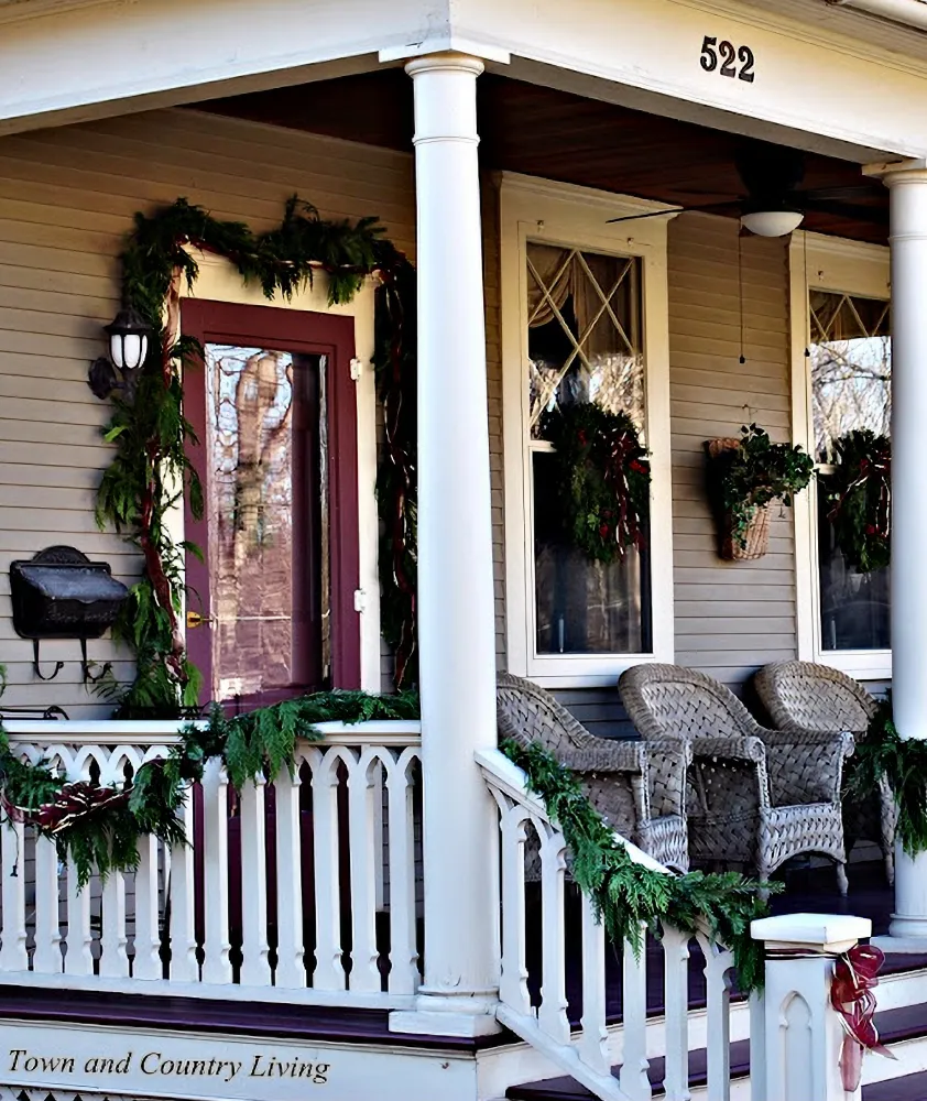 Outdoor Christmas Decorations - Pond and Garden Ideas