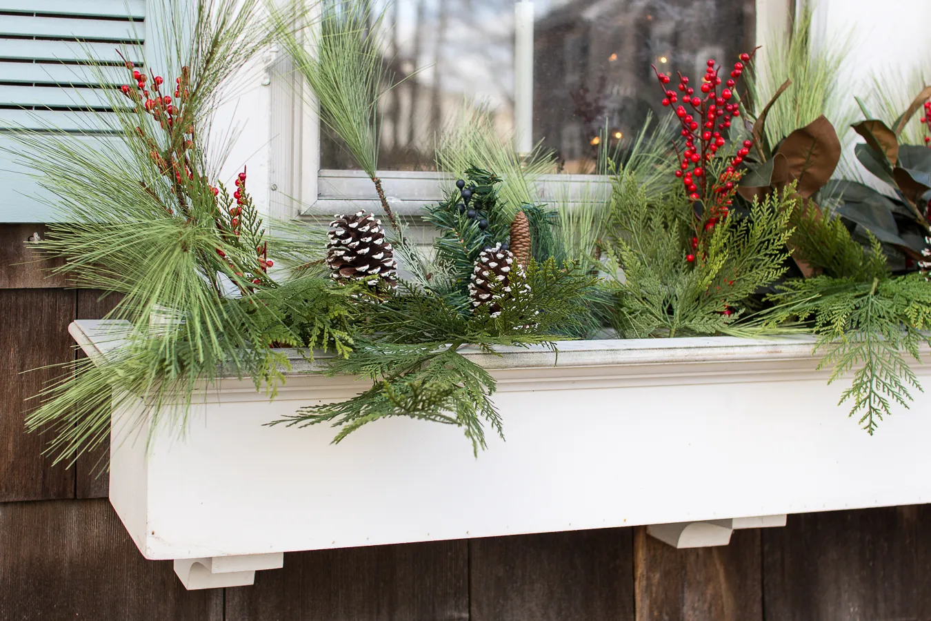 Outdoor Decor Christmas (2016) - Finding Silver Pennies
