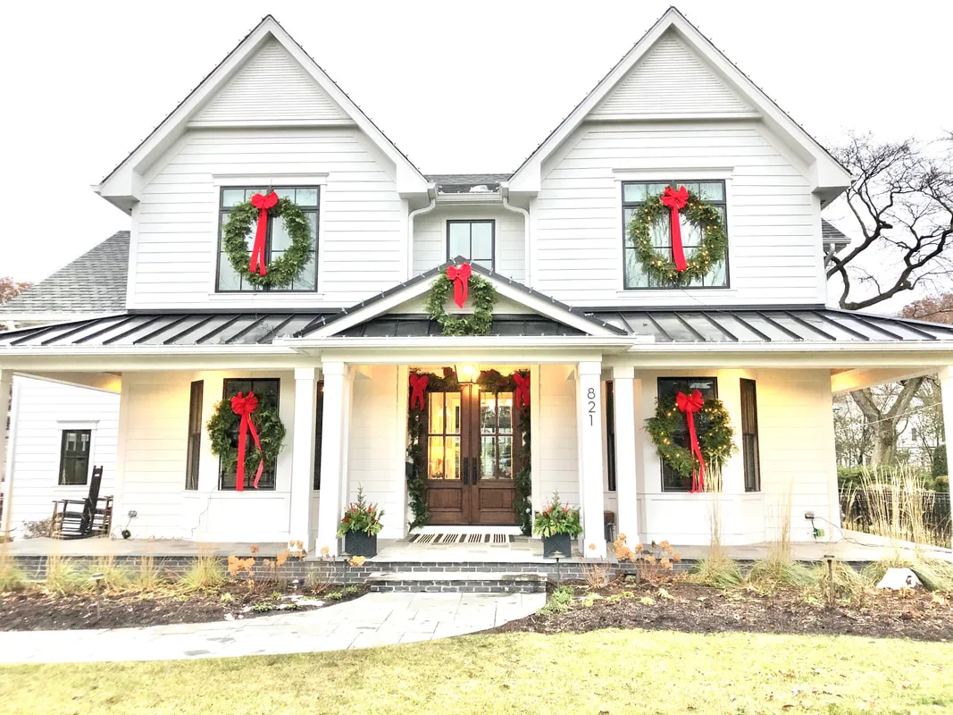 Outdoor Holiday Decor - MY SITE