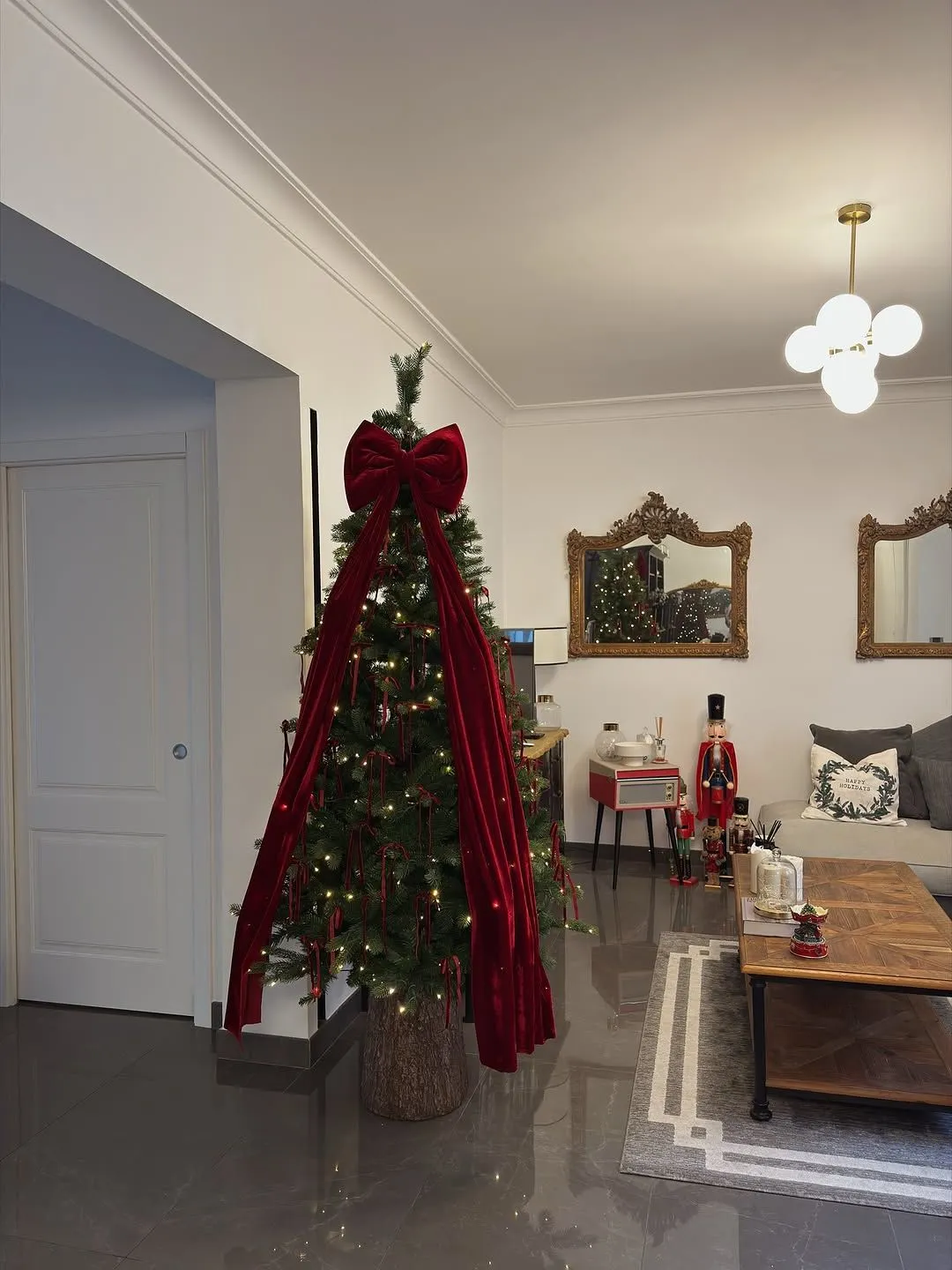 Oversized Bow Christmas Trees: The Trend Redefining Holiday Decor in 2025
