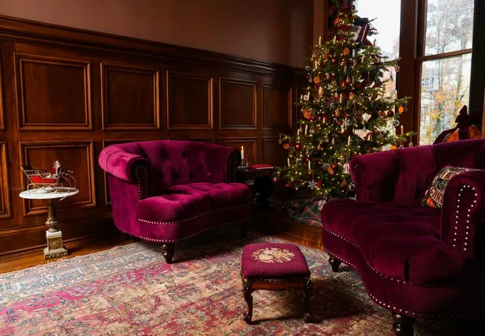 PHOTOS: See iconic Old Louisville mansion on 2025 Holiday Homes tour