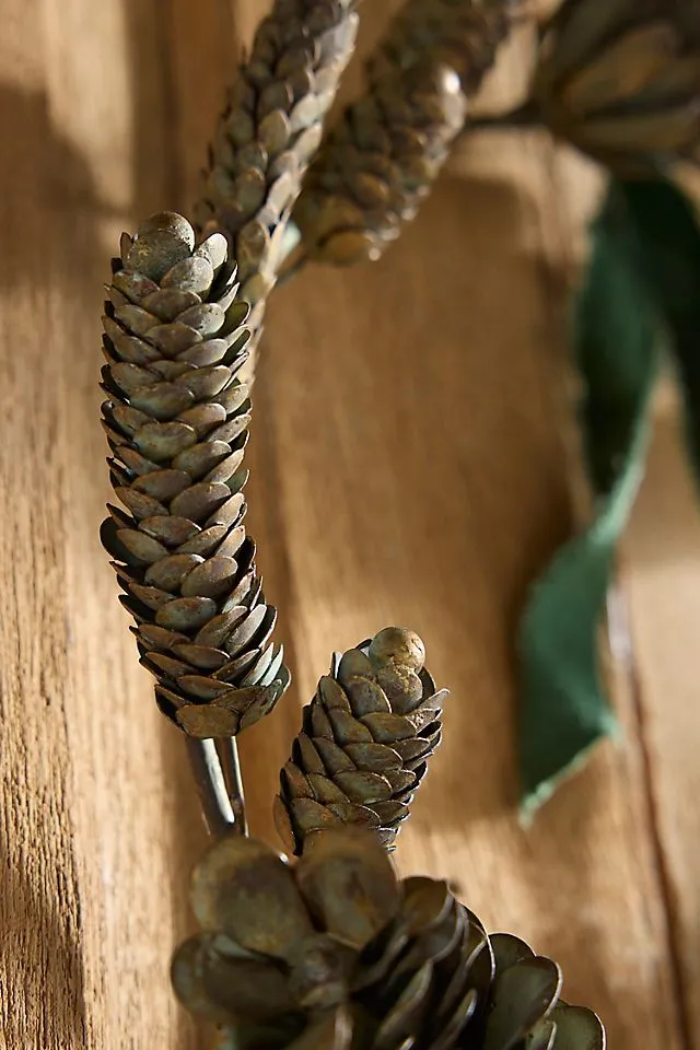 Pinecone Iron Wreath | Terrain