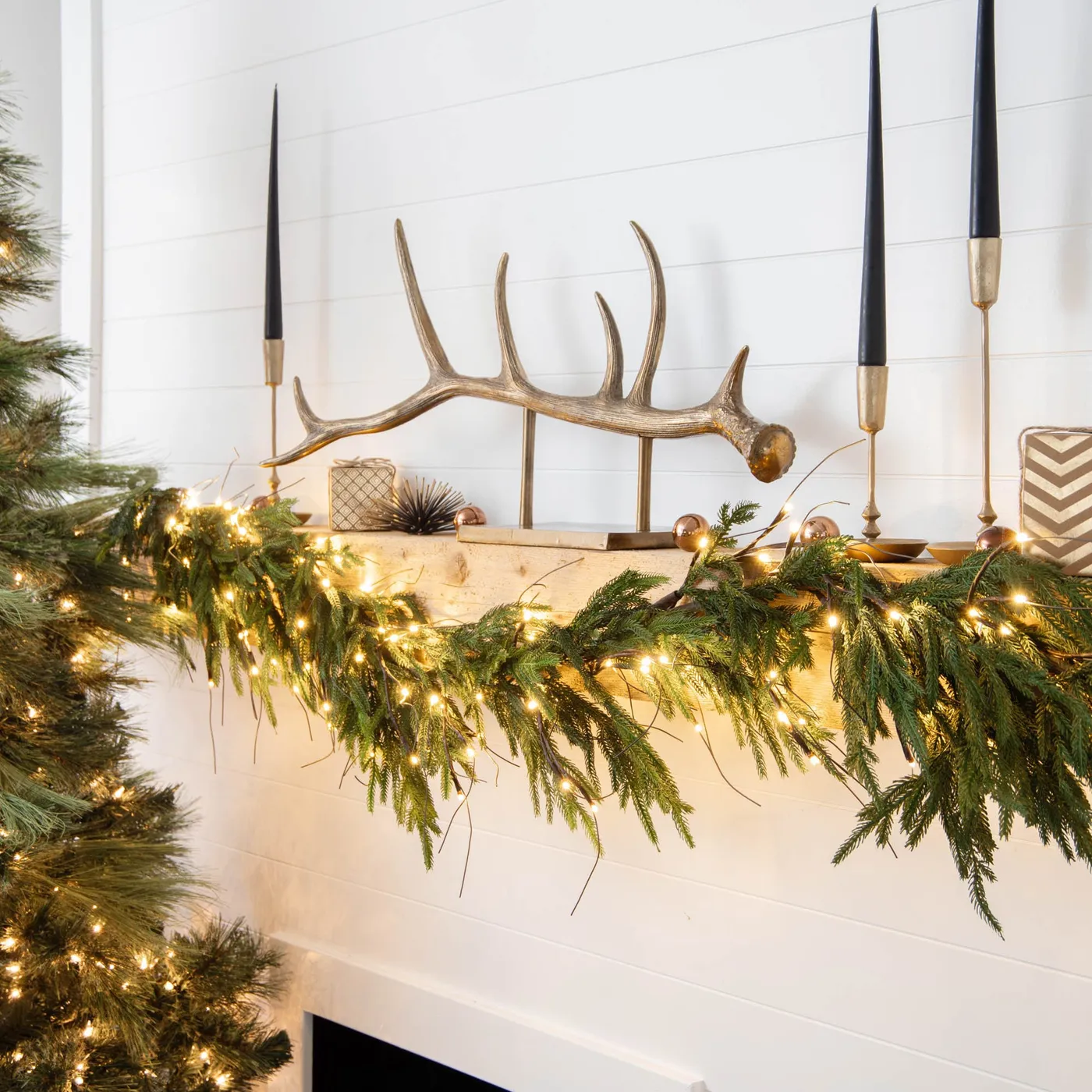 Pre Lit Vendor Table Runner / Providers Pre-lit Norfolk Winter Christmas  Mantle Garland