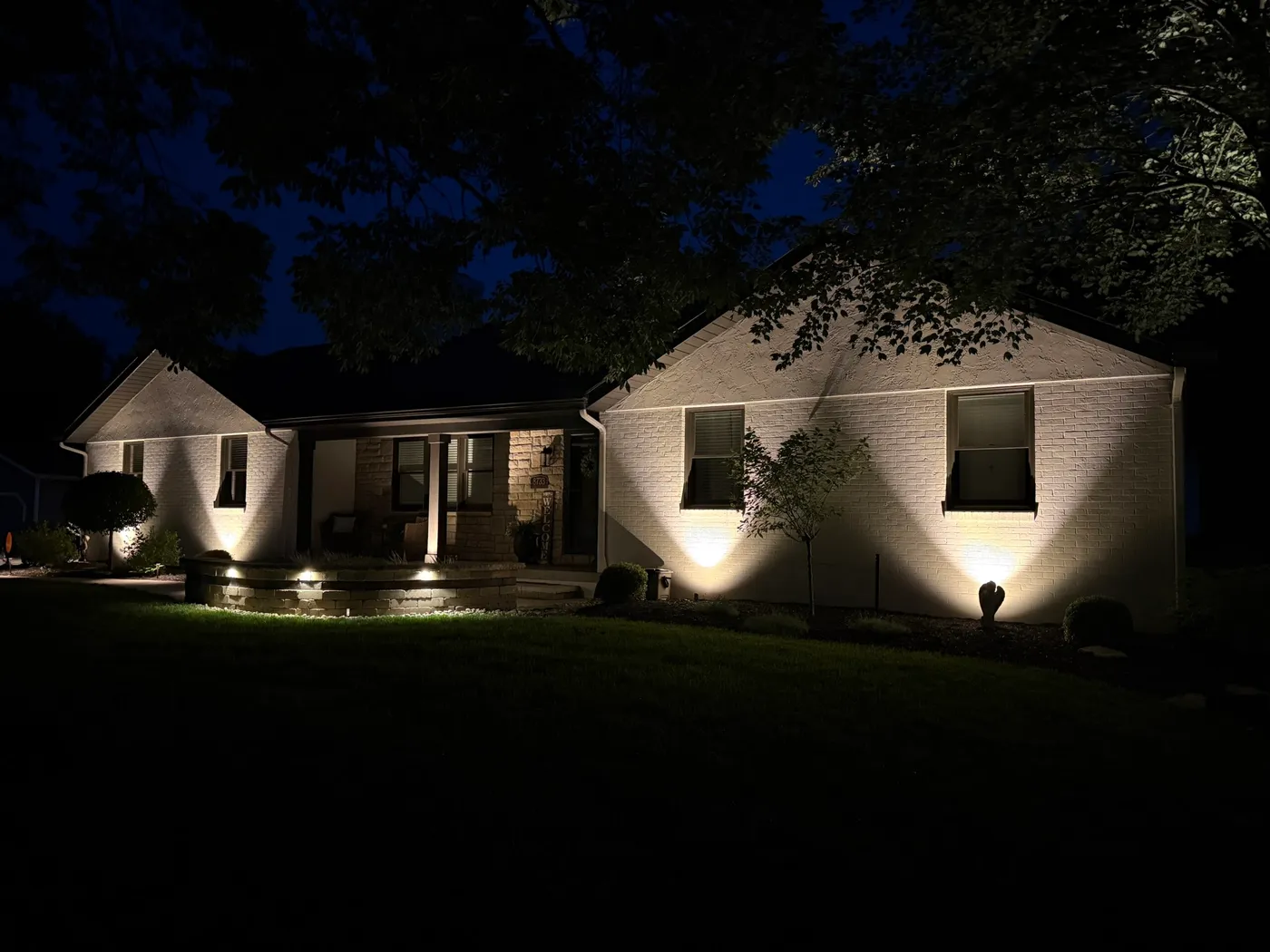 Residential Landscape Lighting Ohio | Design & Installation Services