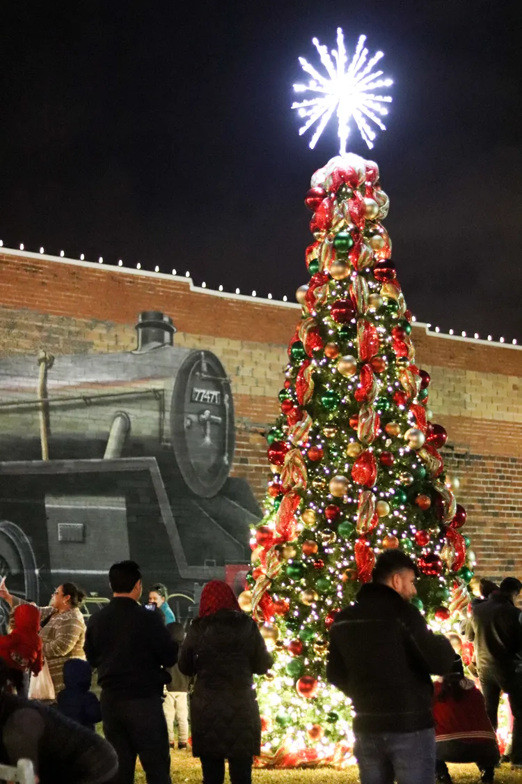Rosenberg Christmas Nights Set for Dec. 6 & 7