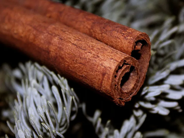 Royalty-Free photo: Closeup photo of roll of brown sheet | PickPik