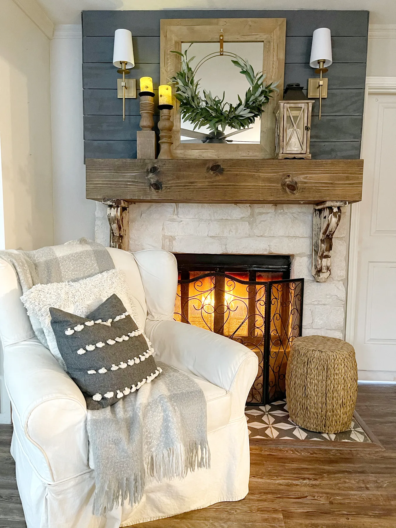 Rustic Winter Mantel | Hip And Humble Style Home Decor