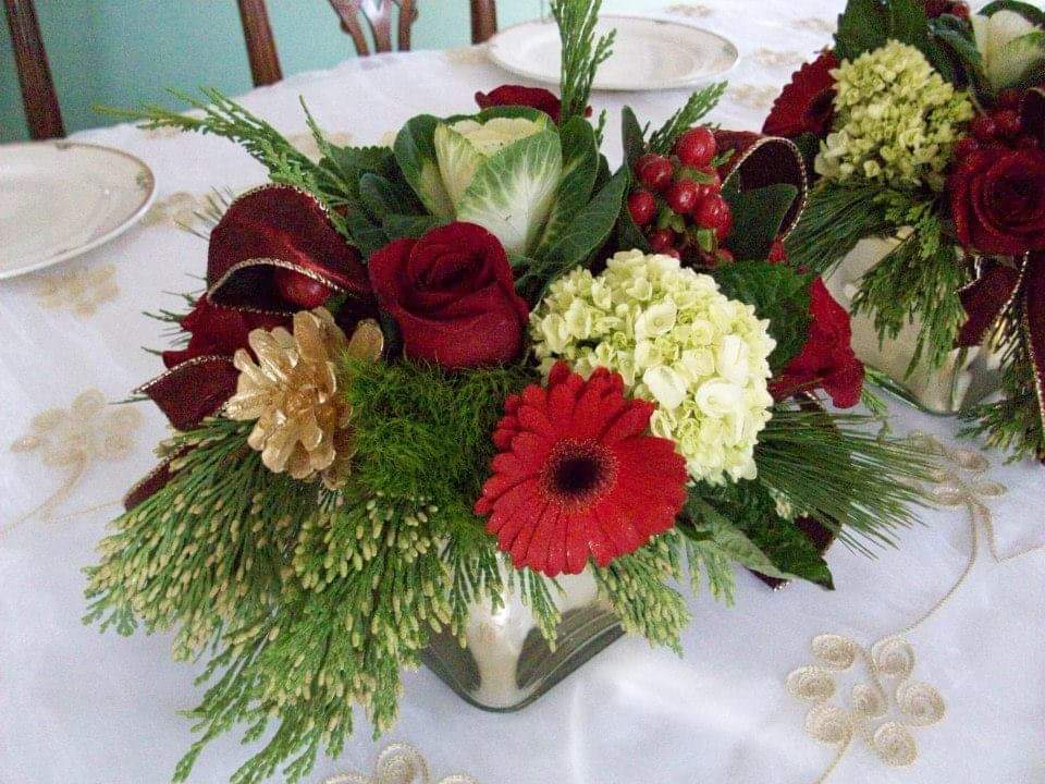 Setting the Holiday Table: Floral Inspiration