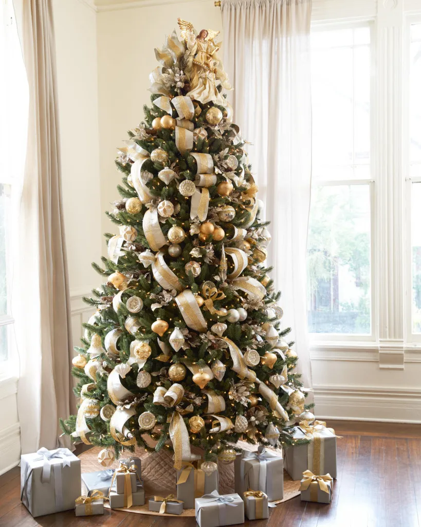 Silver And Gold Christmas Tree Neutral Christmas: Tips For Decorating A  Silver And Gold Christmas Tree