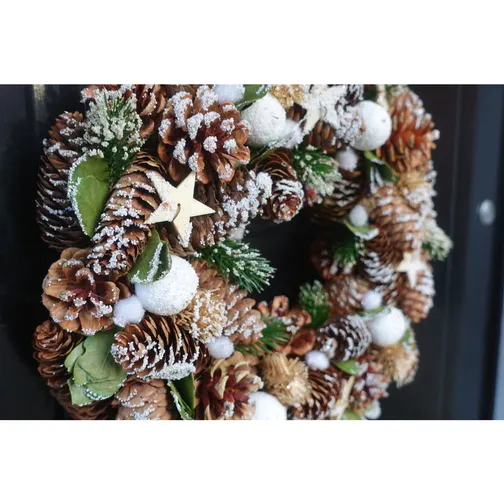 Snow Dusted Pinecone Christmas Wreath - Sheridan Marine