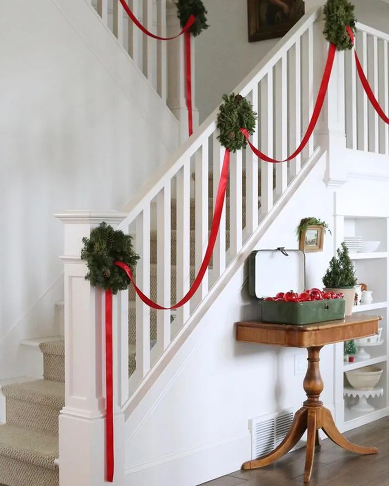 Step Up Your Game With These Christmas Decorations For Your Stairs