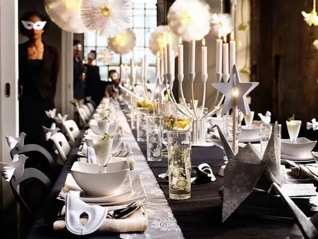 TABLE SETTING IDEAS FOR NEW YEARS EVE.., – Nuru The Light