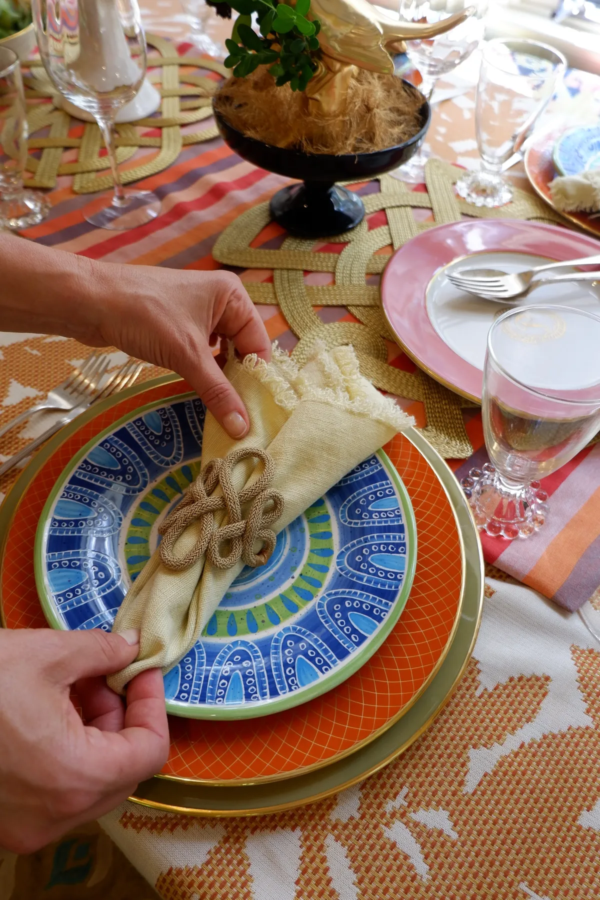 Tablescaping! Pros Share Tips to Dress Up Your Table -