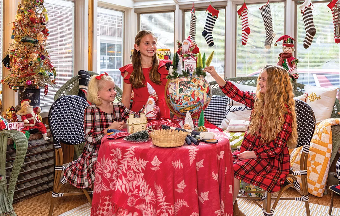 Take a Tour of a Vintage Holiday Home | 417 Magazine