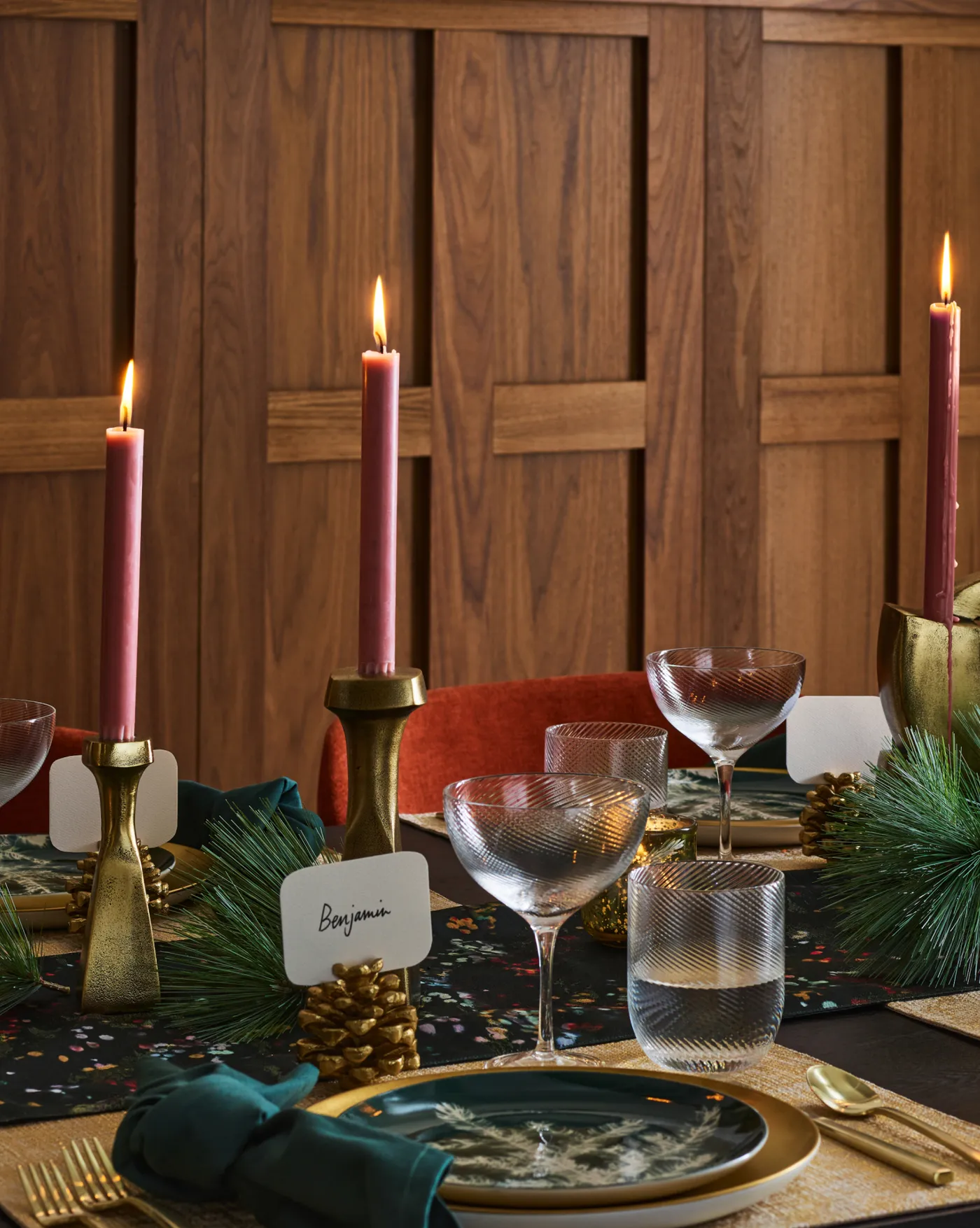 The Christmas Dinner Party Tick List — 8 Table Decor…