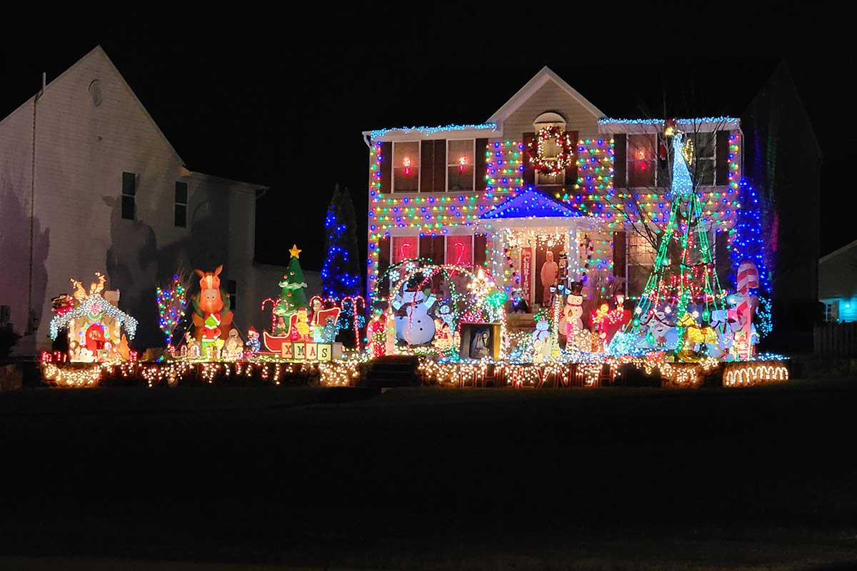 The Houses with the Best Over-The-Top Christmas Displays in Northern Virginia