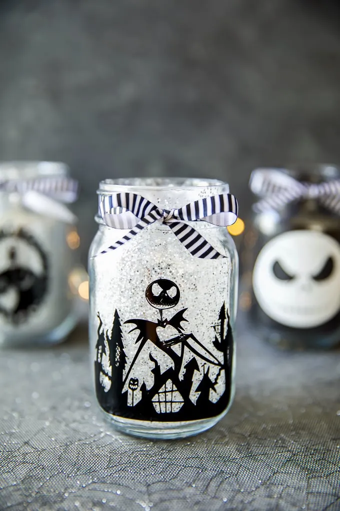 The Nightmare Before Christmas Mason Jars - A Pumpkin And A Princess