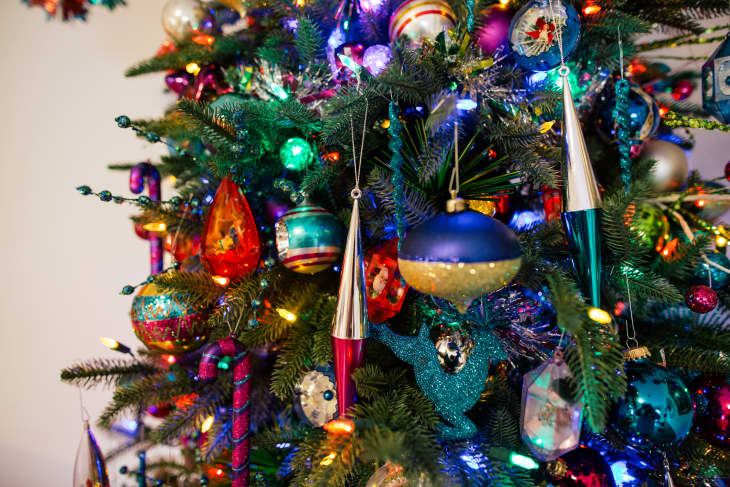 Tips for Decorating an Over-the-Top Christmas Tree | Apartment Therapy