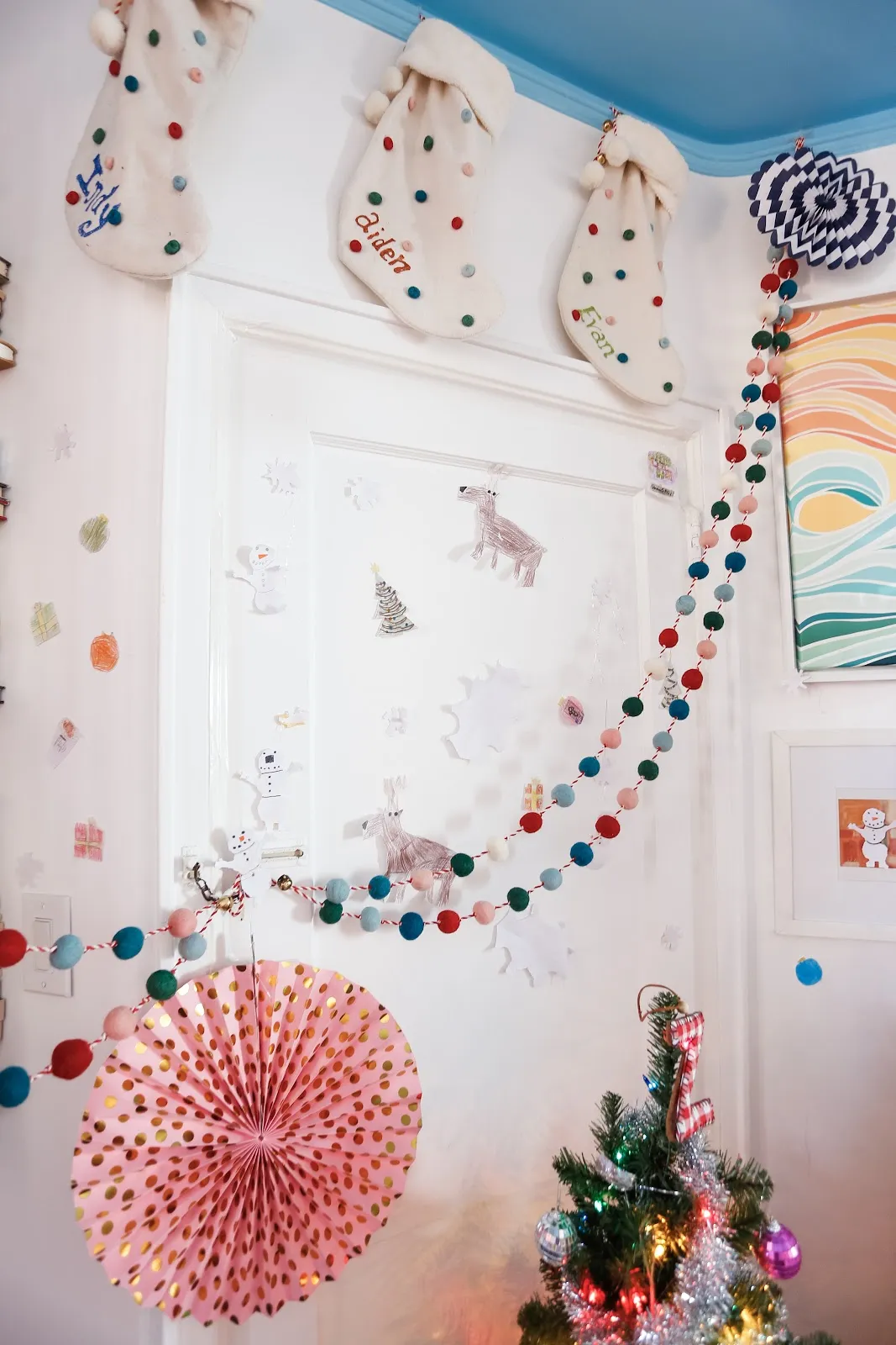 Transform Your Kids' Room into a Festive Wonderland: Easy Christmas Decor Ideas - TfDiaries
