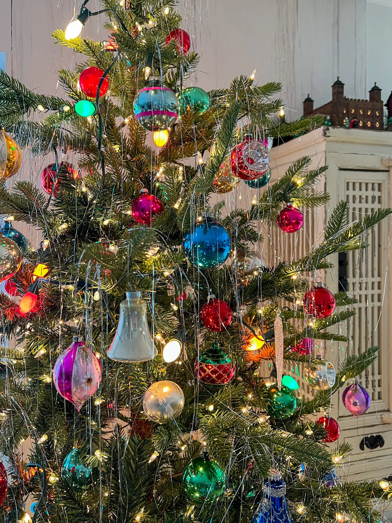 Tree Shiny Brite Garland Christmas Tree Tinsel Garland Soviet Christmas Tree  Lights, Shiny Brite Ornaments, Xmas