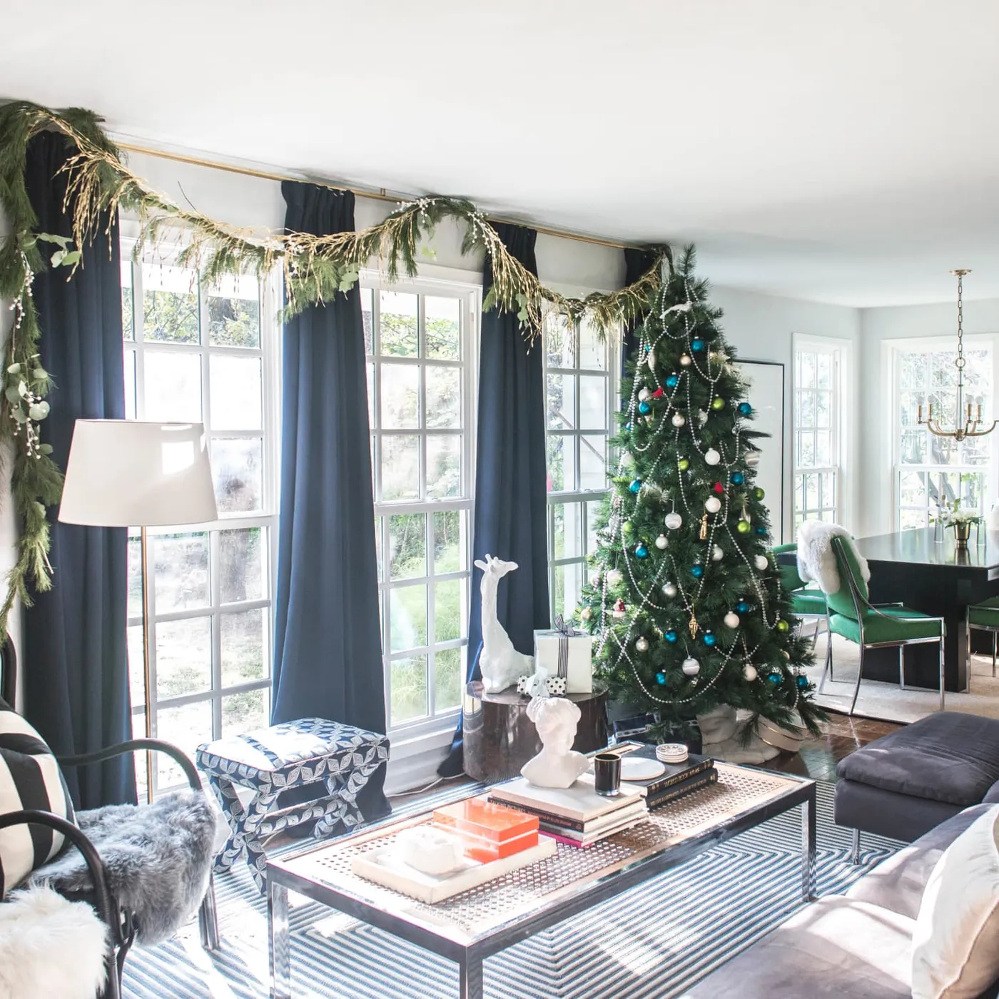 Use This Easy Drill-Free Hack to Hang Christmas Garlands | Apartment Therapy