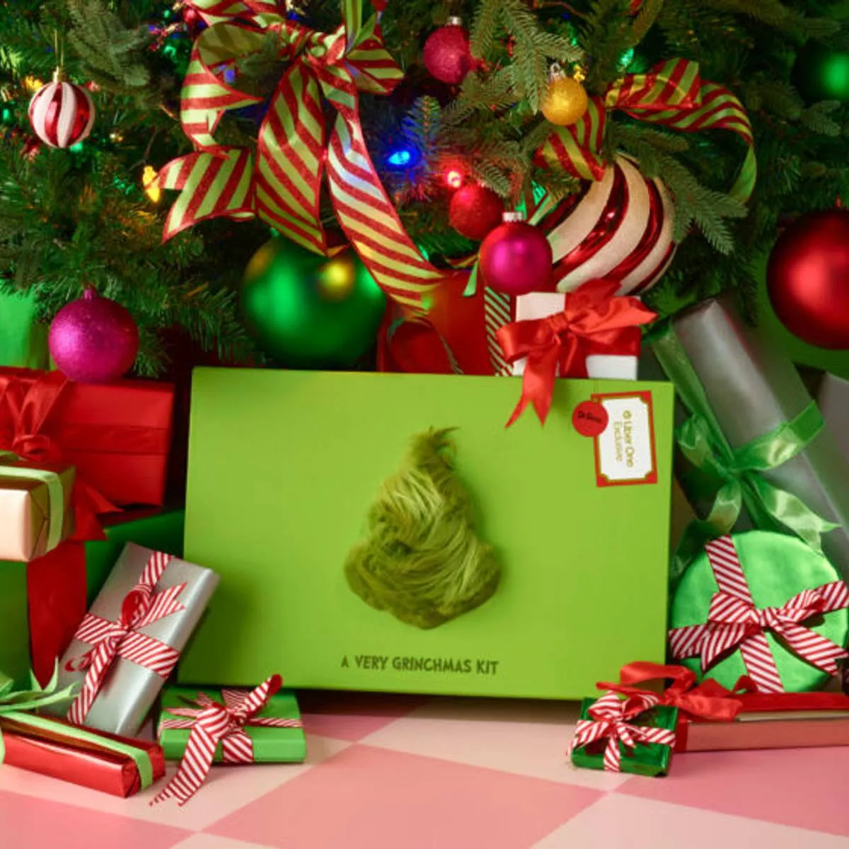Very Grinchmas Kit transforms the vibrant Who-ville world into gingerbread