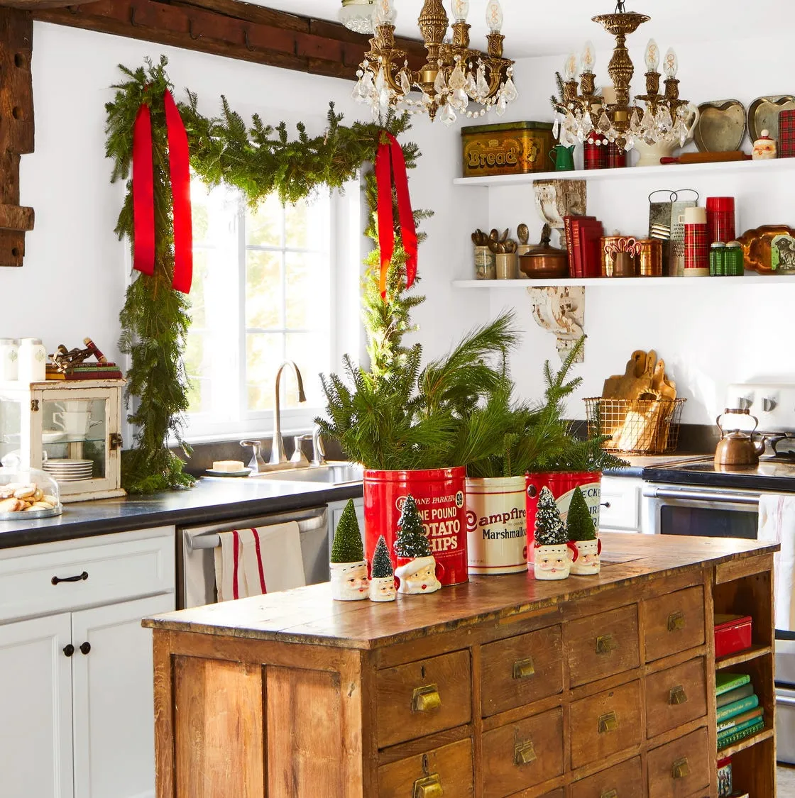 Vintage Christmas Kitchen Decor 11 Vintage Christmas Kitchen Decor Ideas  Full Of Holiday Charm