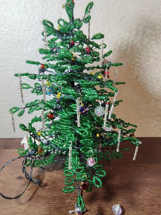 Vintage Westrim Beaded Christmas Tree Glass Bead Ornaments Bead Icicles  Lighted