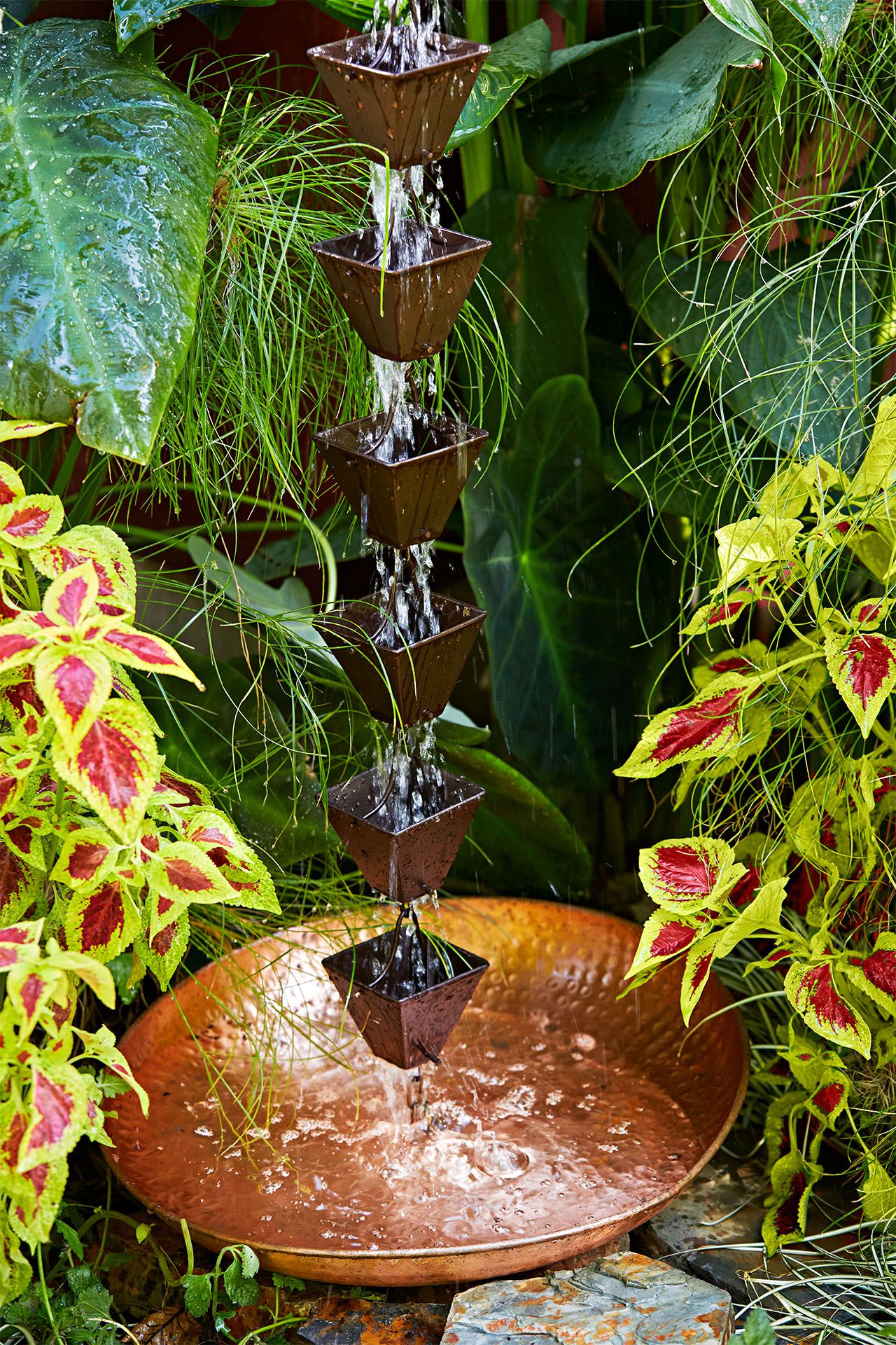 What Is a Rain Chain? A Guide to the Downspout Alternative