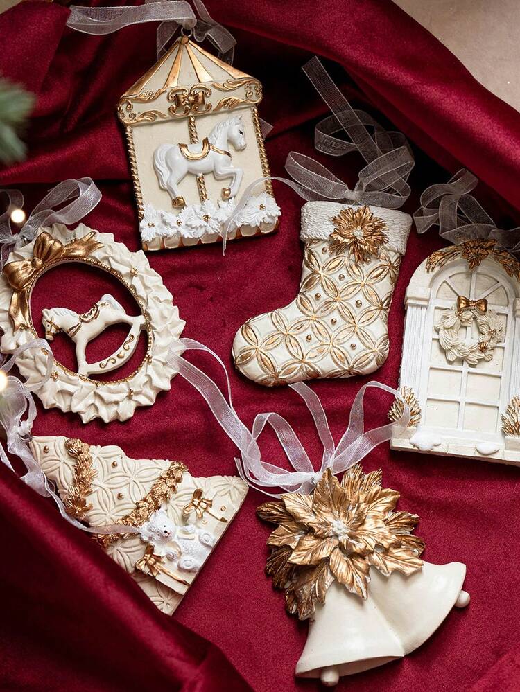 White Gold Vintage Christmas Tree Hanging Decor With Bells, Christmas Stockings, Wreaths, Teddy Bear Gifts Christmas Tree, Horse-Shaped Pendant, Christmas Tree Decorations, Christmas Aesthetic Holid