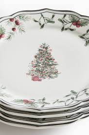 White/Christmas trees 4-Pack Porcelain Dinner Plates at H&M Home | H&M US