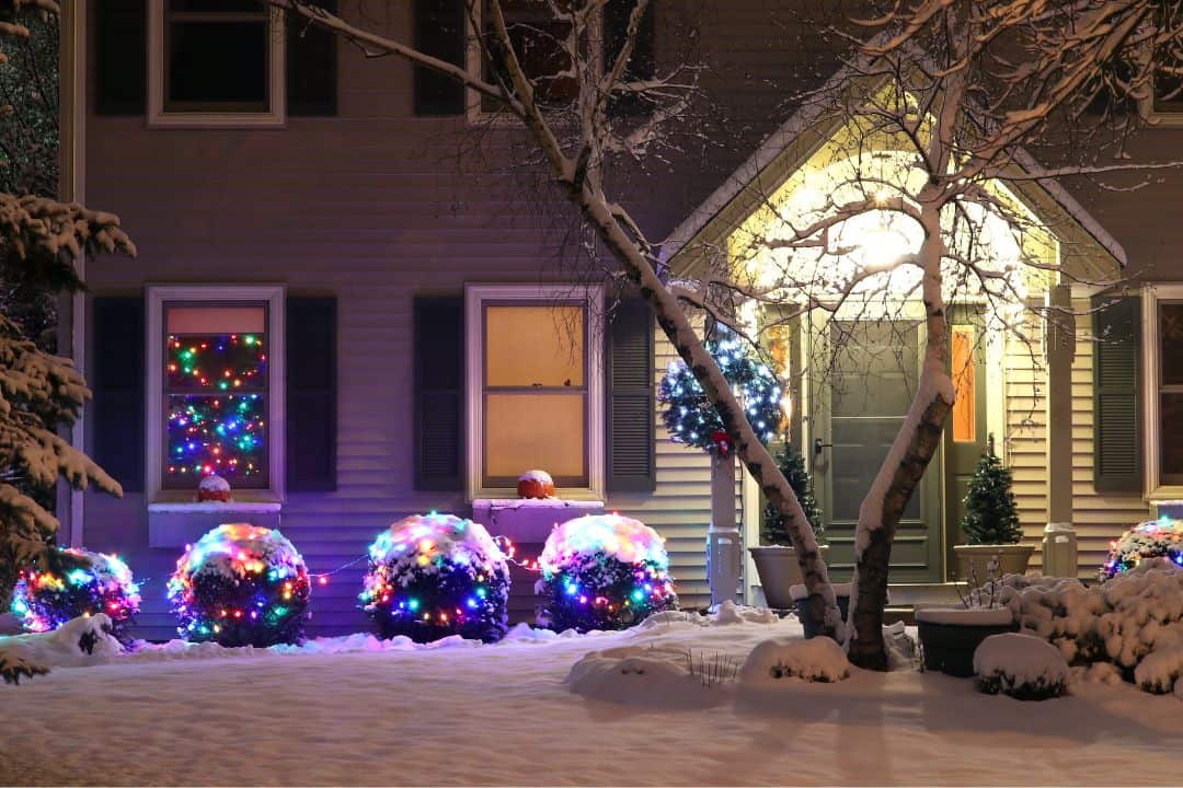 Window Lights Outdoor Christmas Lights With Timer Snowflake Window Light Decoration 36 LED Timer Modes Waterproof