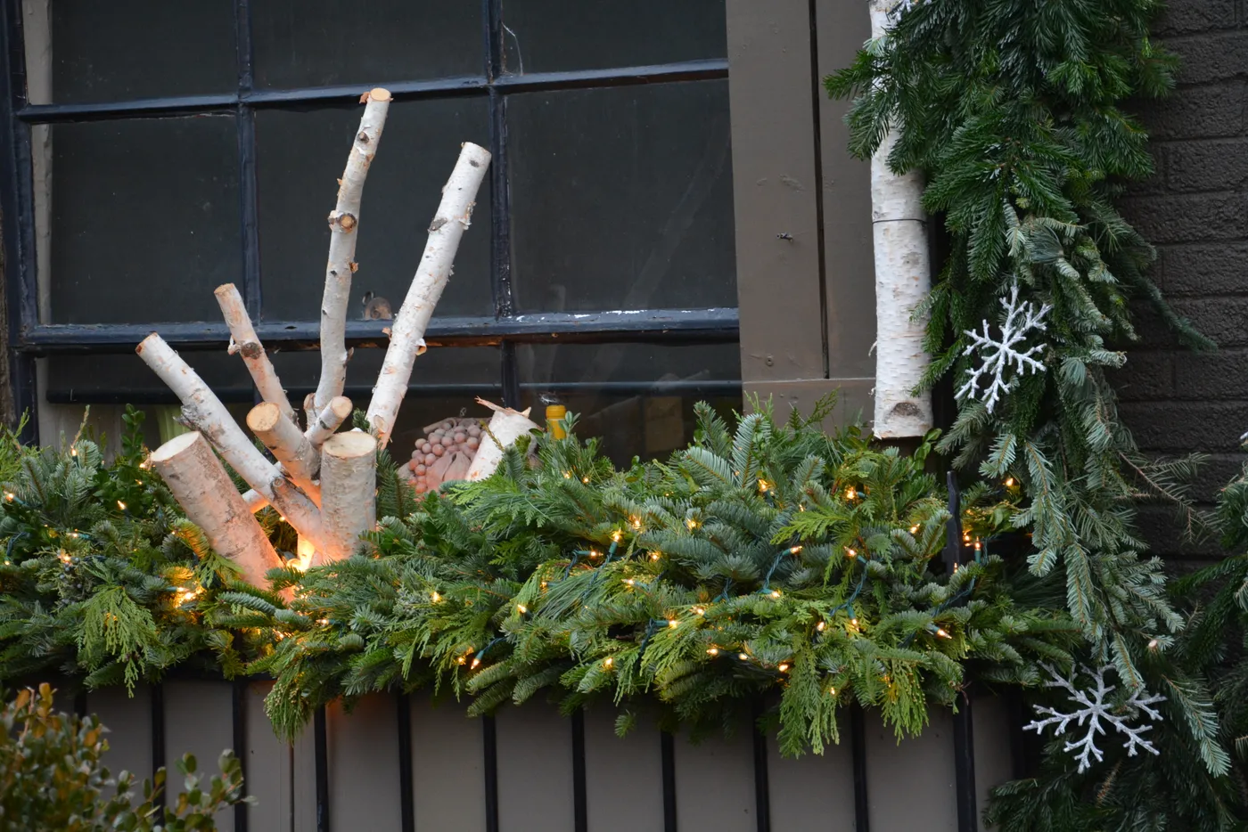 winter window boxes | Deborah Silver & Co.